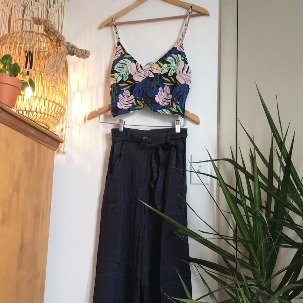 NWT Aila Blue Tank & Wide-leg Pants in Navy *Set*